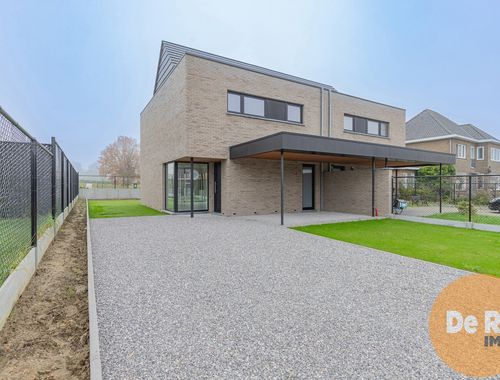                                         Woning te koop in Wichelen, € 449.000
