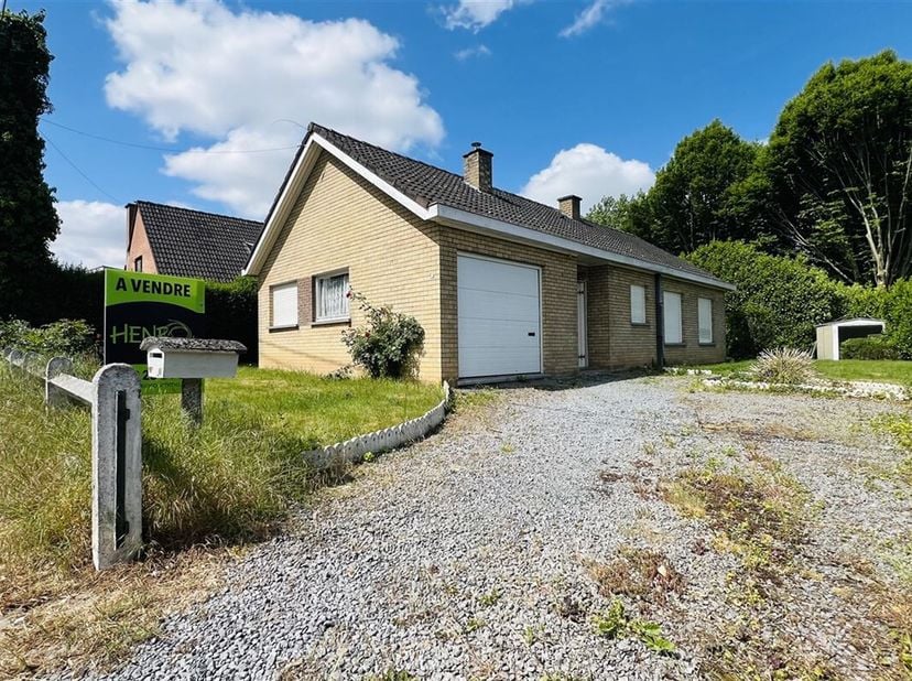 Charmante maison 4 façades de plain-pied  Emplacement privilégié à Tournai !&lt;br /&gt;
Située dans un secteur géographique très apprécié, à proximité immé