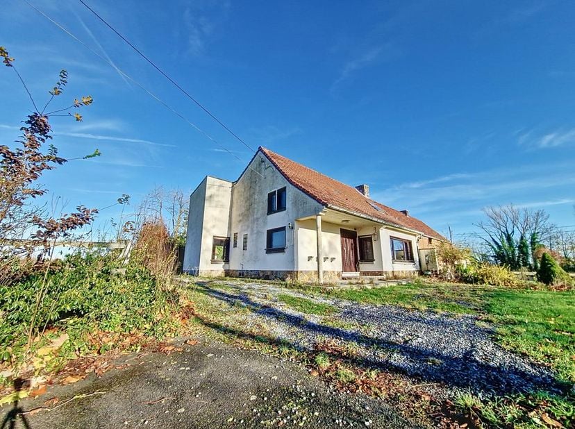 Huis te koop
                    in 7060 Horrues