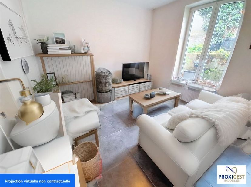 Namur : bel appartement 1 chambre très bien situé, au coeur de la ville de Namur, dans le piétonnier, à 2 pas de ses commerces, services, université e