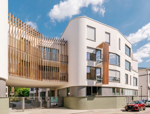                                         Studio avec coin lit à vendre à Uccle, € 275.000
