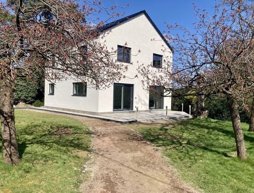                                        Woning te huur in Genval, € 2.650
