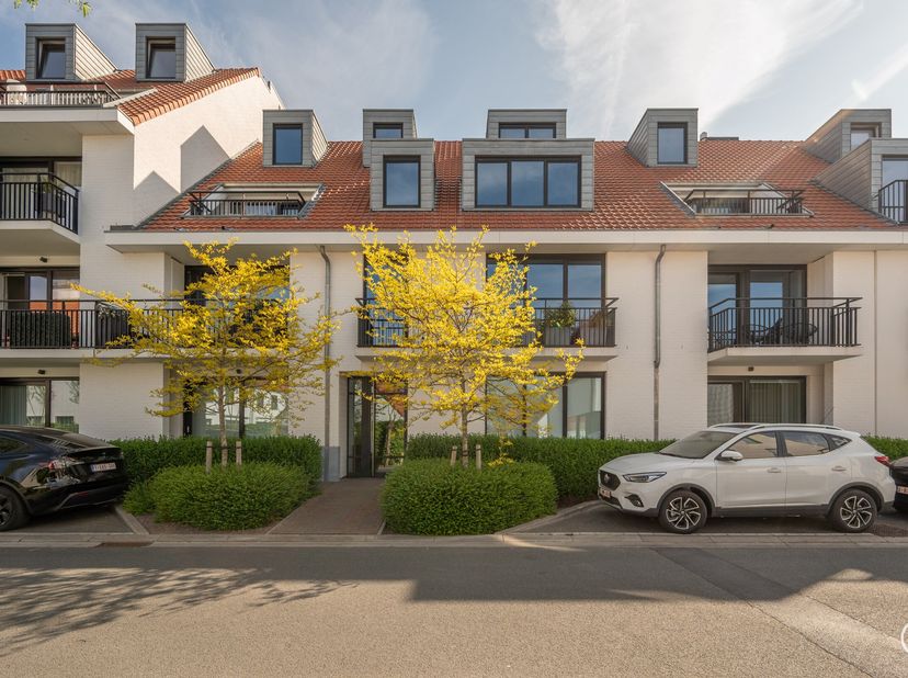Appartement 1 chambre confortable et bien situé dans Duinenwater à Knokke.&lt;br /&gt;
Disposition :&lt;br /&gt;
hall d&#039;entrée avec toilettes séparées, agréable e