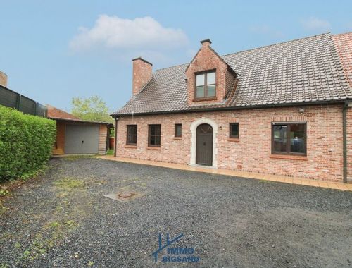                                         Maison à vendre à Wevelgem, € 315.000
