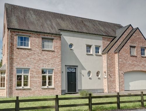                                        Villa à vendre à Hever, € 1.130.000
