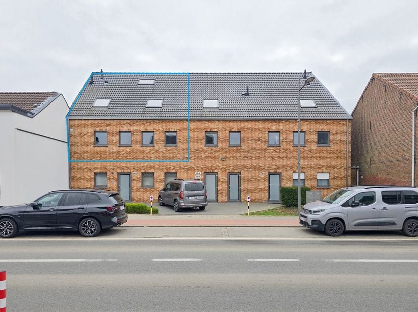 Wilsele : appartement duplex très spacieux (154m²) avec 3 grandes chambres + grenier et avec une belle et spacieuse terrasse (16,5m²). Depuis la terra