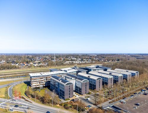                                         Kantoor te huur in Merelbeke, € 10.669
