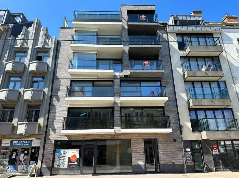 Cette belle résidence de construction neuve est en cours de réalisation au cœur de La Panne, à l&#039;arrière de la digue.&lt;br /&gt;
Grâce à son emplacement et