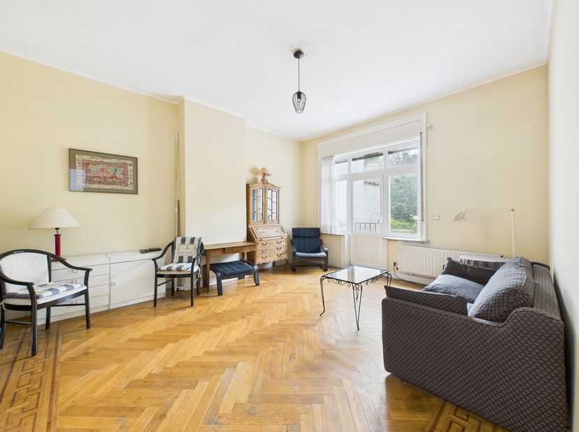 Uccle - Churchill/Molière | Appartement 1 chambre&lt;br /&gt;
Il se compose d&#039;un séjour, une seconde pièce de vie avec placard permettant d&#039;en délimiter un