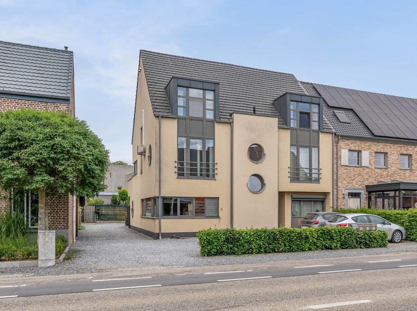 Appartement à vendre
                    à 3680 Maaseik