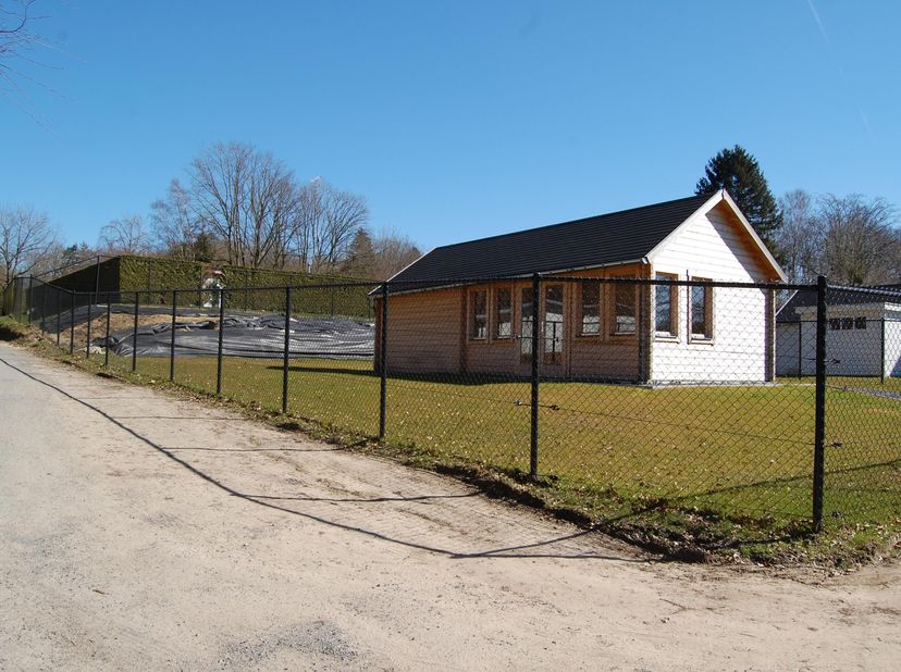 Op zoek naar rust...&lt;br /&gt;
&lt;br /&gt;
Te midden van Haspengouw, 20 min. Maastricht/Hasselt/Genk&lt;br /&gt;
Ligt een &quot;Tiny House&quot; op 6 are in volle eigendom. (K