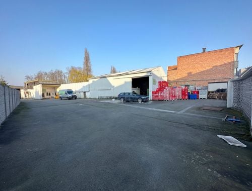                                        Bedrijfsgebouw te koop in Aalst, € 725.000

