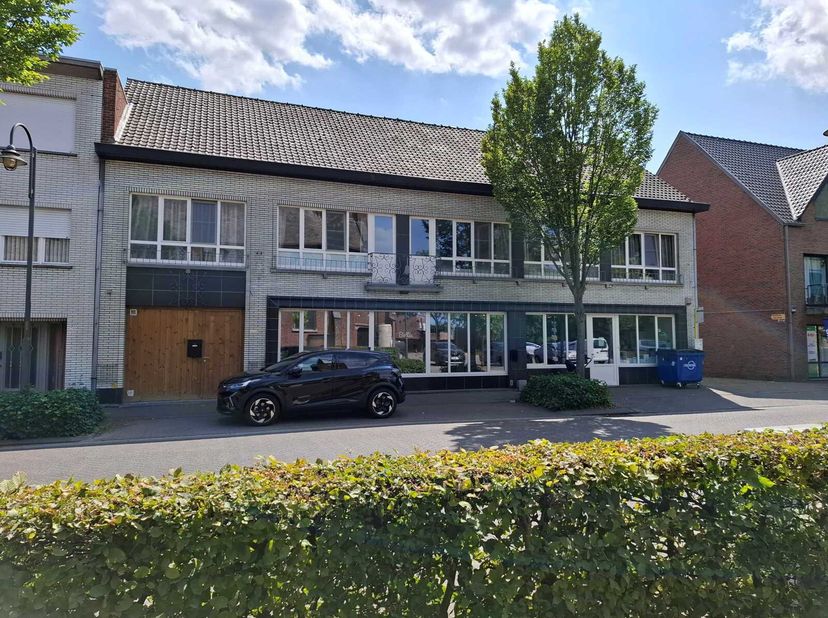 Erg verzorgde studentenkamers nabij de Thomas More Hogeschool met oppervlaktes tussen 14m² en 23m².&lt;br /&gt;
Je kan kiezen tussen kamers met eigen privé