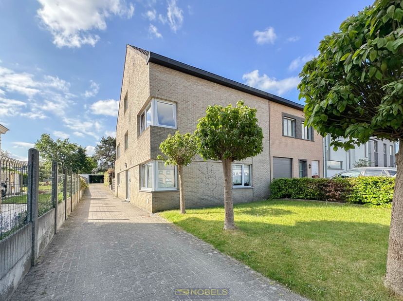 Appartement à vendre
                    à 9230 Wetteren