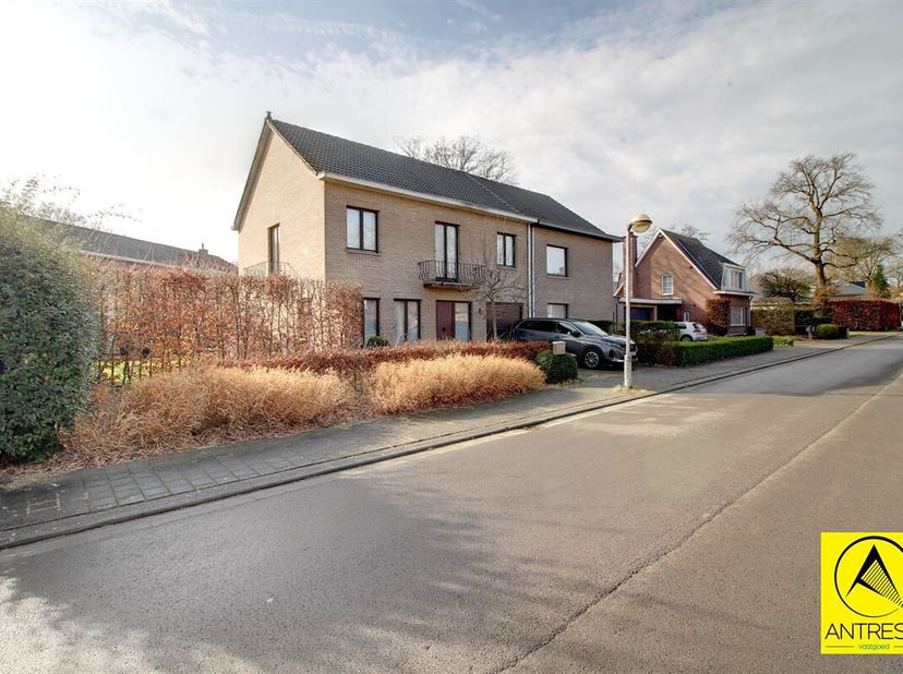 Maison à vendre
                    à 2620 Hemiksem