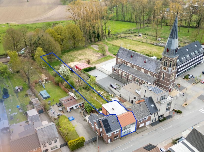 Terrain à vendre
                    à 3630 Opgrimbie