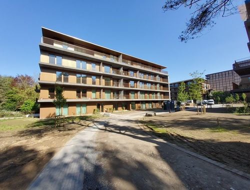                                         Appartement à louer à Watermael-Boitsfort, € 1.750
