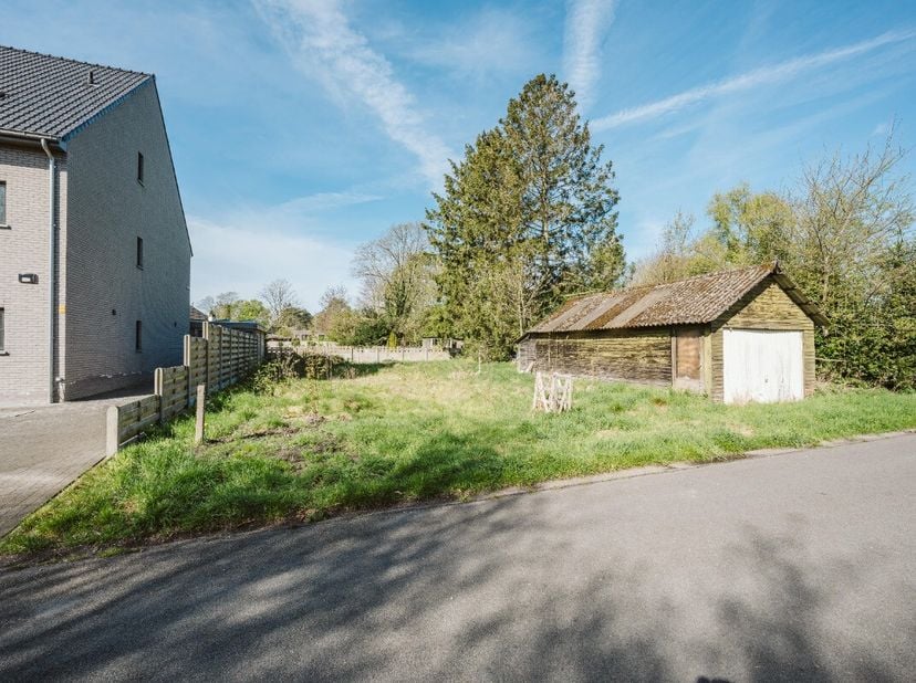 Terrain à vendre
                    à 3920 Lommel