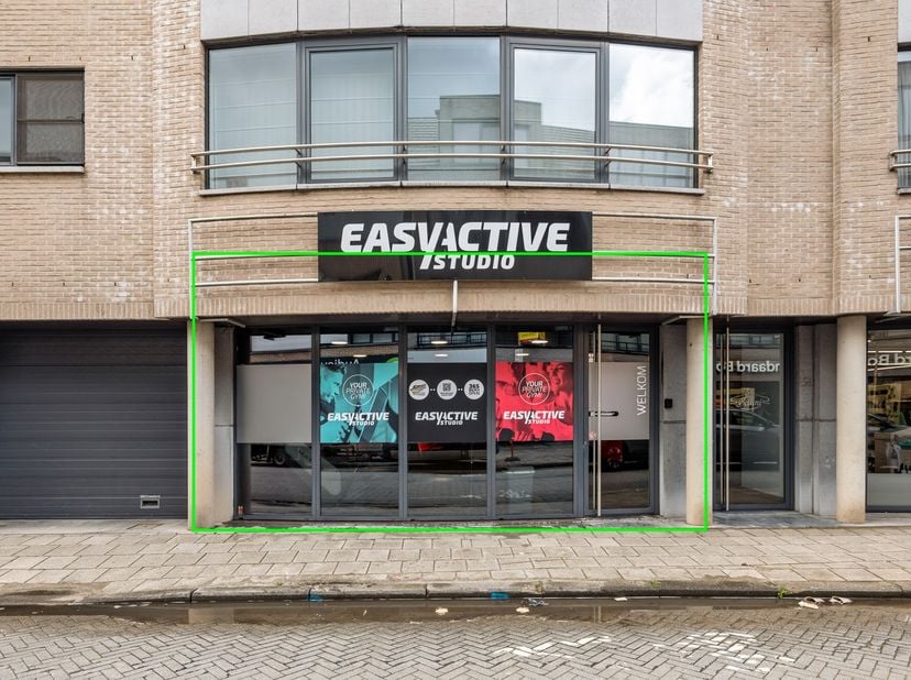 Bien professionnel à vendre
                    à 2630 Aartselaar