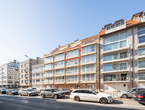                                         Appartement te koop in Knokke, € 465.000
