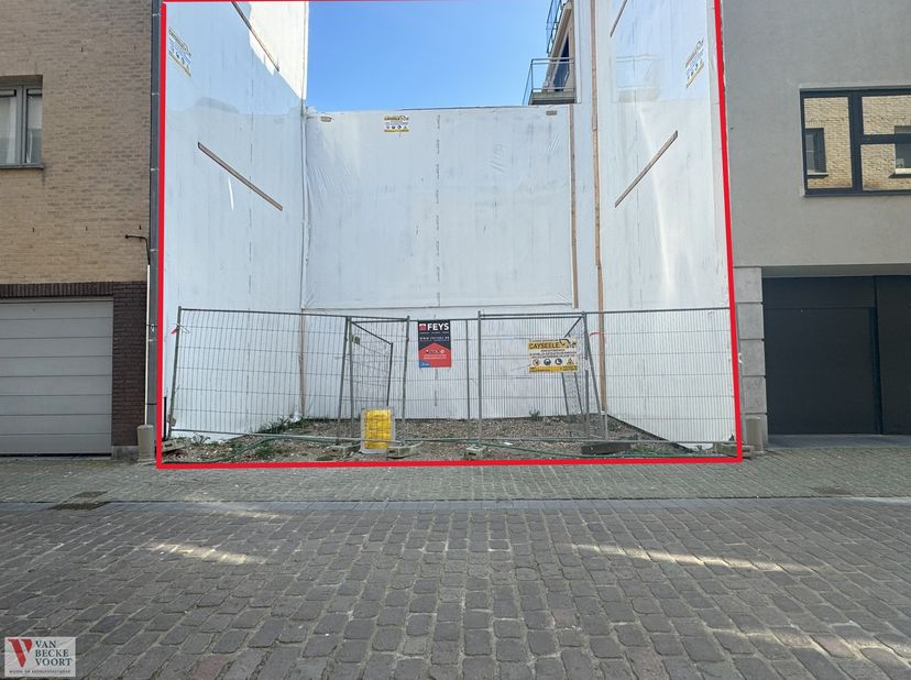Terrain à vendre
                    à 8400 Oostende