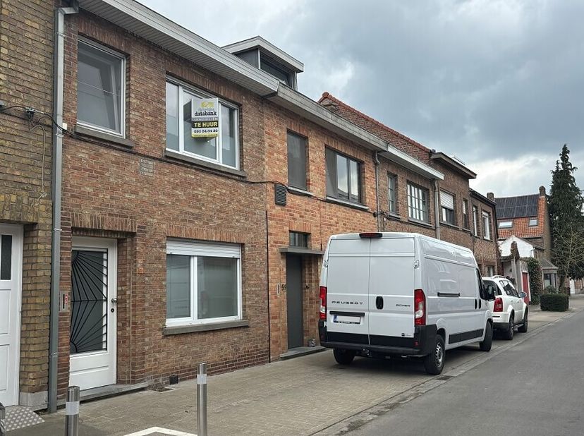 Maison à louer
                    à 8310 Sint-Kruis
