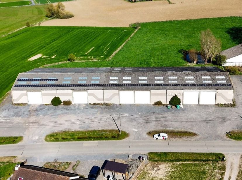 Bien professionnel à louer
                    à 8980 Zandvoorde