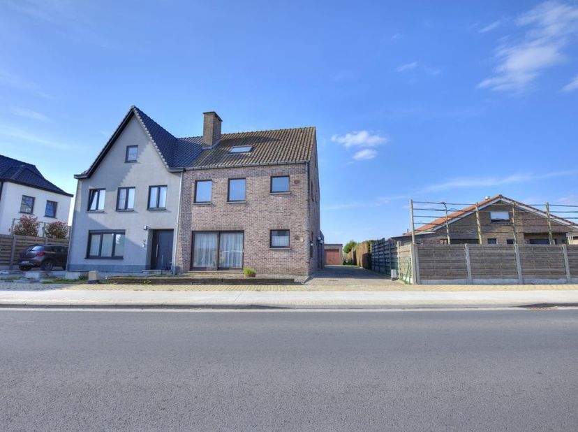 Appartement à vendre
                    à 9940 Sleidinge