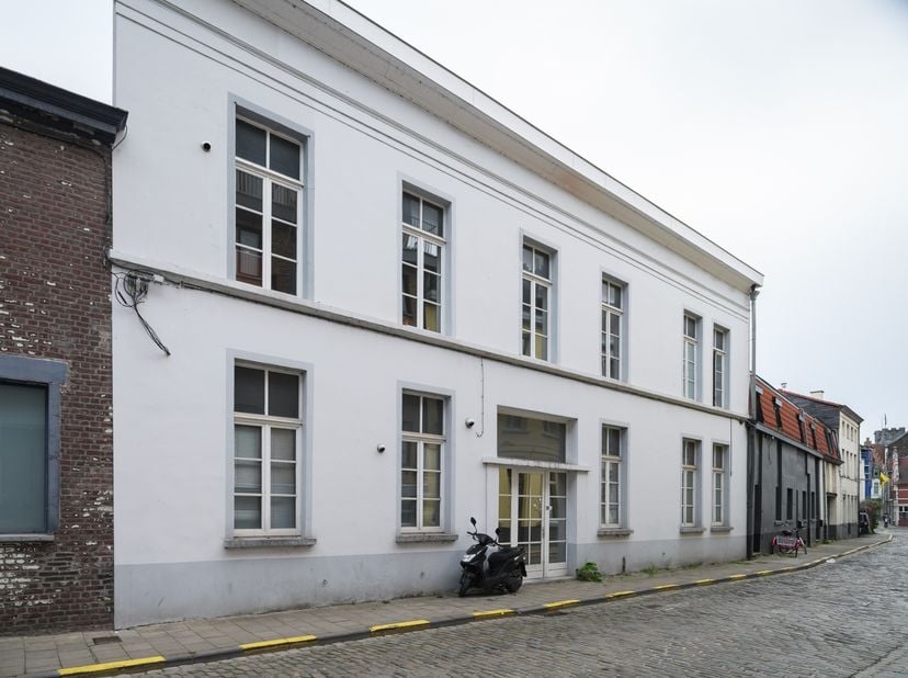 Appartement à louer
                    à 9000 Gent