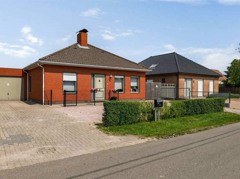Maison à vendre
                    à 2980 Zoersel