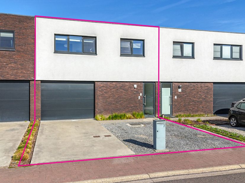 Bij ImmoFusion 7/7 &quot;open huis&quot; : klik op onze 3D-TOUR.&lt;br /&gt;
Ervaar vastgoed alsof je er zelf doorloopt!&lt;br /&gt;
Op een steenworp van het centrum van Di