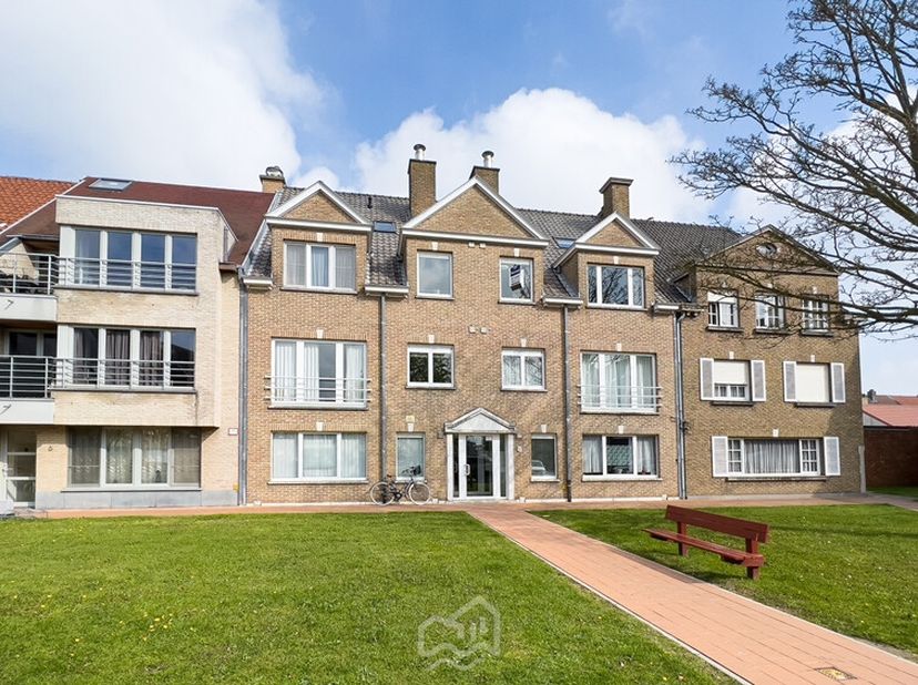Appartement à louer
                    à 8370 Uitkerke