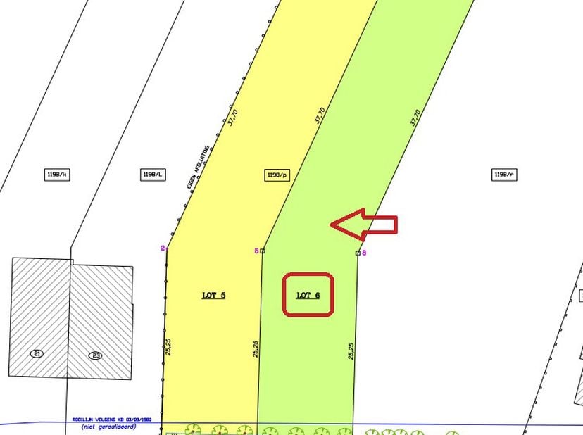 PERCEEL BOUWGROND &lt;br /&gt;
 &lt;br /&gt;
Met een oppervlakte van 733,98 m².  &lt;br /&gt;
Gelegen in een goedgekeurde verkaveling aan de Binnenslag te Lovendegem, r