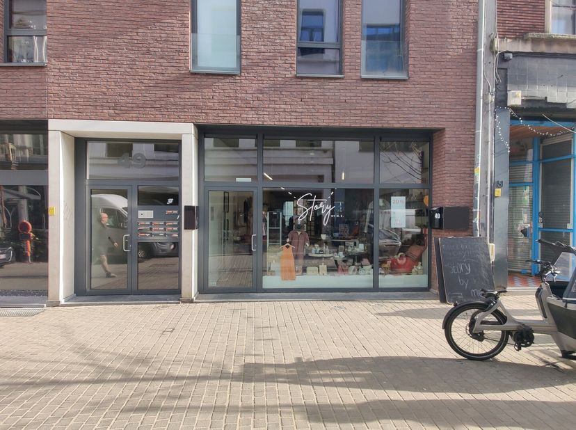 Bien professionnel à vendre
                    à 2000 Antwerpen