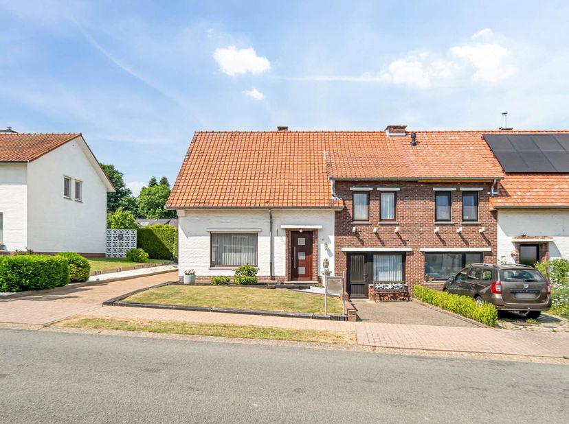 Maison à vendre
                    à 3730 Hoeselt