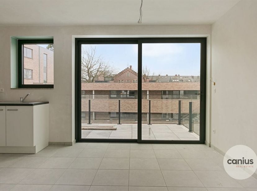 RECENT APP. MET 1 SLK, TERRAS EN AUTOSTAANPLAATS&lt;br /&gt;
De Spoorstraat te Diepenbeek is de thuisbasis van Residentie Coupé. Deze knappe residentie is c