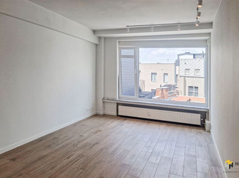 Appartement à louer
                    à 2000 Antwerpen