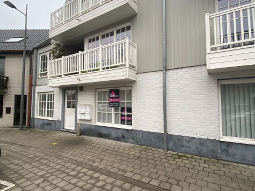 Appartement à vendre
                    à 8570 Ingooigem