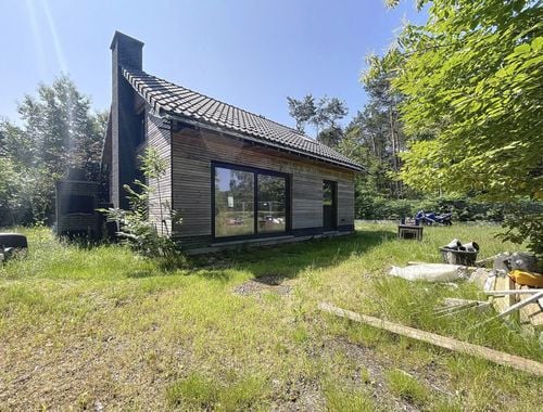                                         Chalet te koop in Stekene, € 50.000
