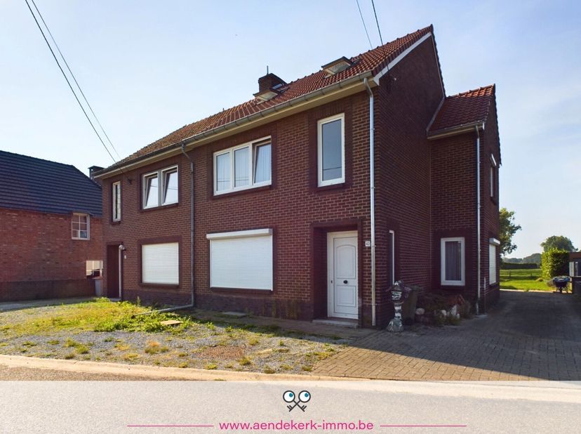 Maison à vendre
                    à 3640 Kinrooi