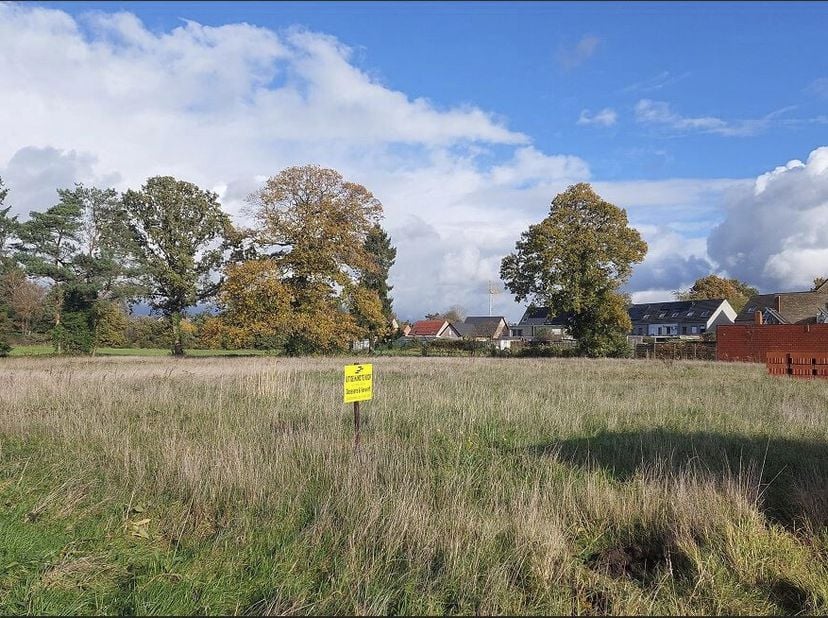 Terrain à vendre
                    à 2560 Nijlen