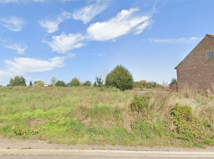 Terrain à vendre
                    à 3800 Groot-Gelmen