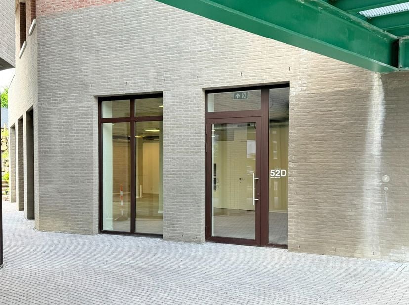 Cherchez-vous un espace de bureau pratique et bien situé dans la région de Louvain ? Alors cet espace de bureau clés en main d&#039;environ 100 m² dans la