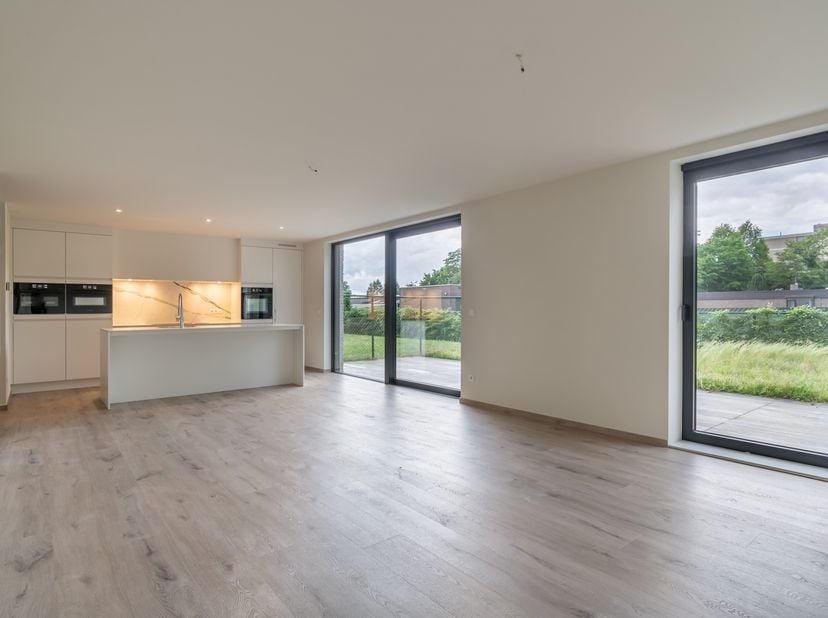 Instapklaar gelijkvloers appartement vlakbij Corda Campus&lt;br /&gt;
&lt;br /&gt;
Bent u als bedrijf op zoek naar een comfortabele en hoogwaardige woonoplossing