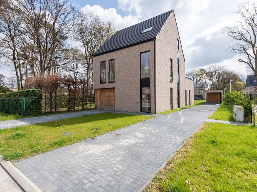 Huis te koop
                    in 3600 Genk