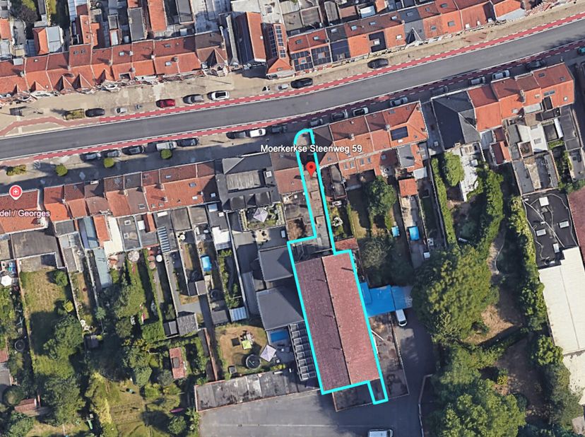 GROOT MULTIFUNCTIONEEL PAND thans bestaande uit een meubelzaak met grote toonzaal in verschillende verdiepingen met een bruikbare vloeroppervlakte van