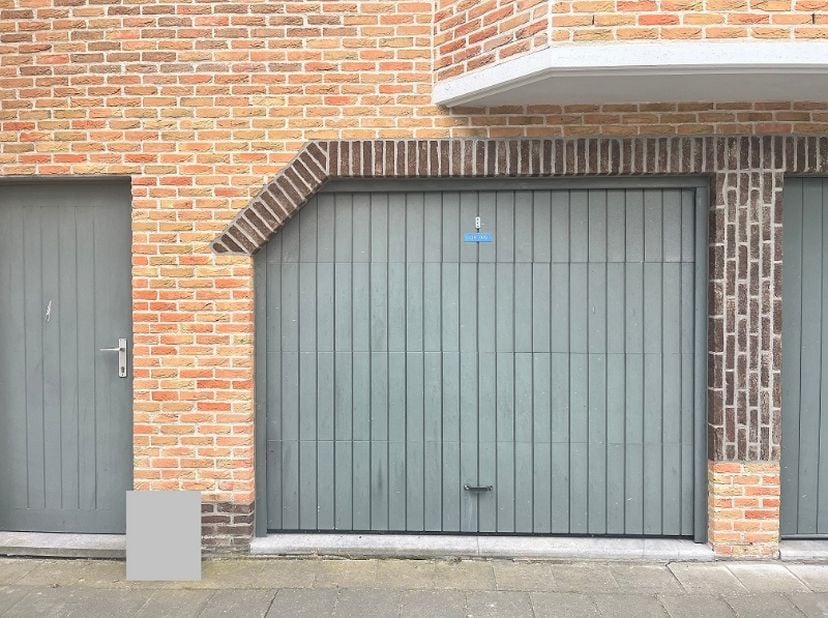 Location d&#039;un garage box individuel avec portail automatique.&lt;br /&gt;
Il s&#039;agit d&#039;un garage hors sol dans la résidence Windjammer, située au centre de W