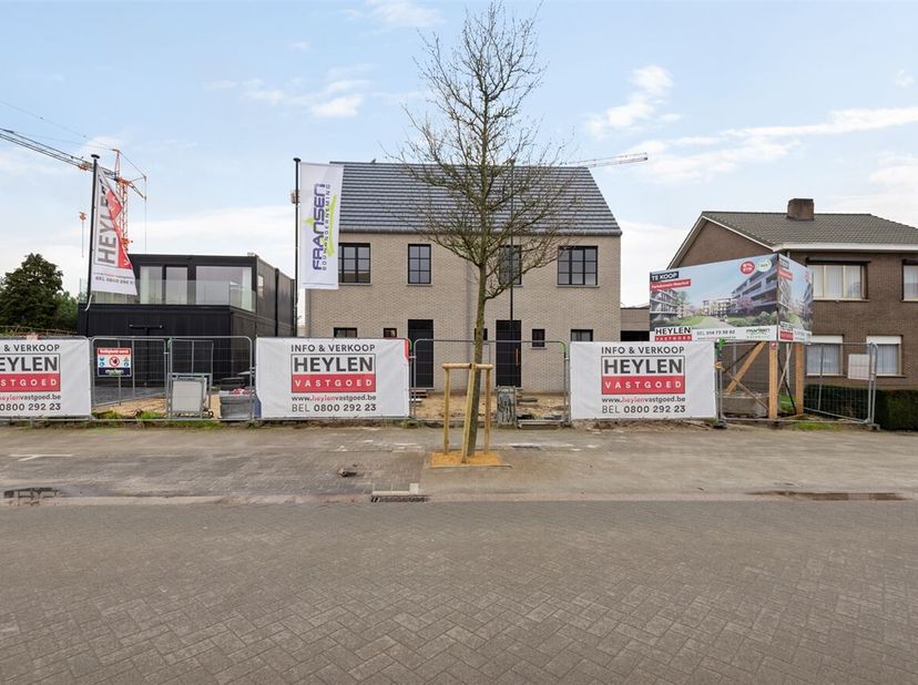 Huis te koop
                    in 2360 Oud-Turnhout