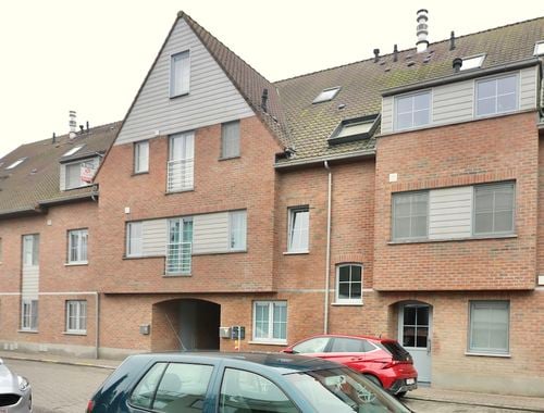                                         Duplex à louer à Zomergem, € 875
