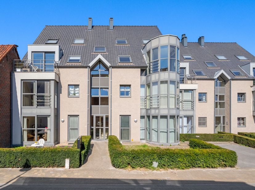 Appartement à vendre
                    à 9800 Deinze